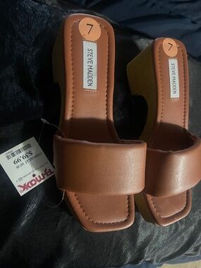 Steve Madden sandals